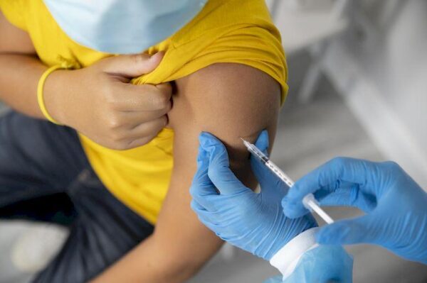Какие прививки позволяют получить сертификат о вакцинации