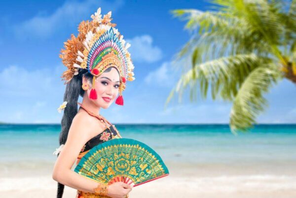 остров Бали открывается для туристов с 4 февраля 2022 _balinese traditional dance_Trip Fare Area