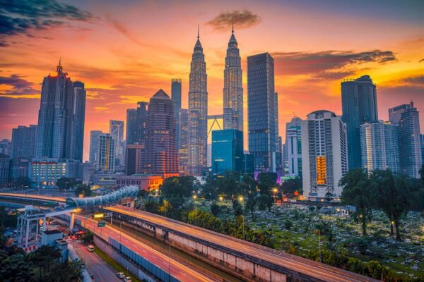 Малайзия открывается для туристов