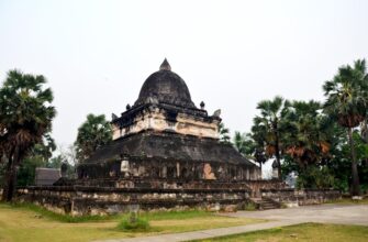Vezd v Laos s 09 maya 2022 goda wat pra that pathum laos