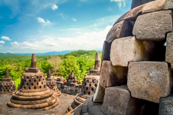 электронная виза в Индонезию по прибытии e-VOA_borobudur temple java
